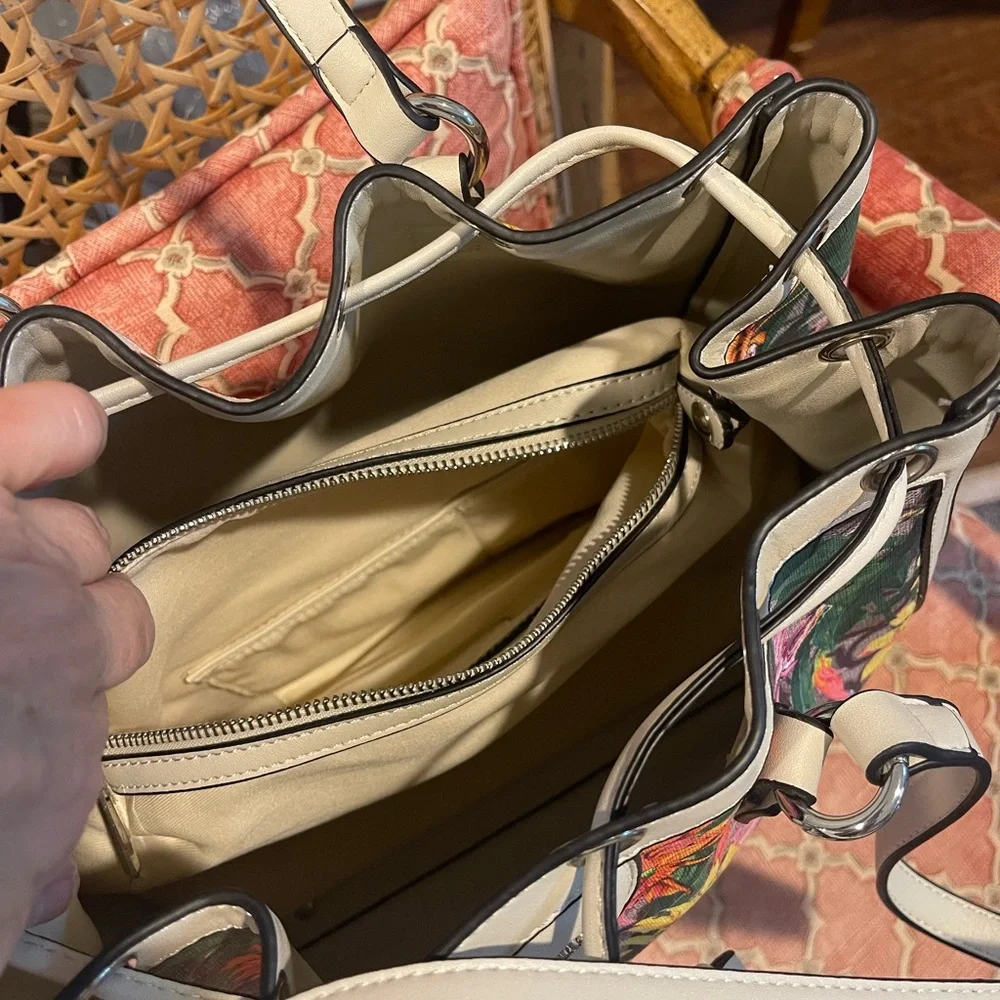 Gattinoni Roma Italy Floral Tote Bag - Picture 6 of 9